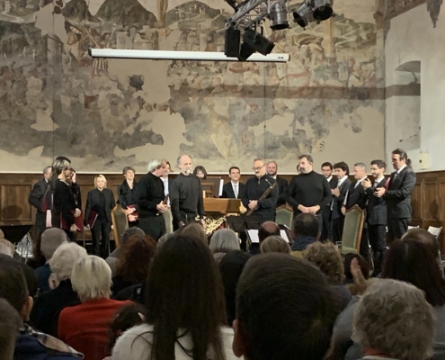 Coro C. Monteverdi di Crema, QUONIAM