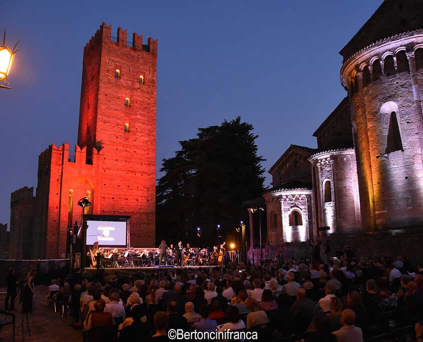 Festival Illica